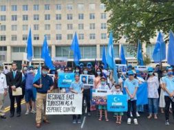160121Uyghurs__protest_Washington_kk