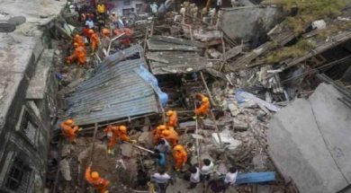 india_building_collapse-2011111041