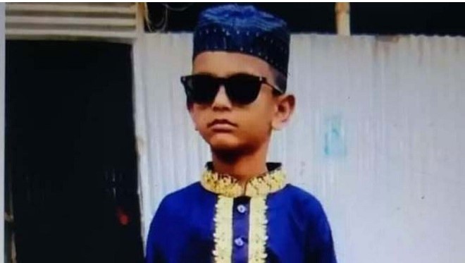 পাঁচশ টাকার জন্য ৫ বছরের শিশুকে নদে ধাক্কা