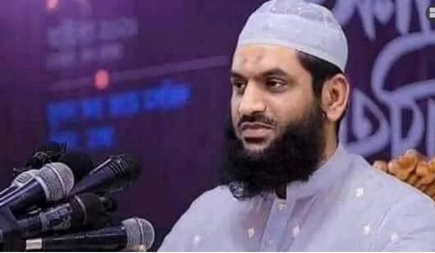 ডিবি কার্যালয়ে হেফাজত নেতা মামুনুল হক