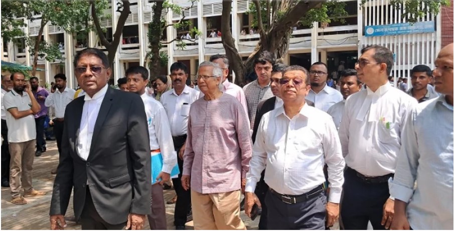 অভিশপ্ত জীবনের অংশ হিসেবে লোহার খাঁচায় ঢুকতে হলো: ড. ইউনূস