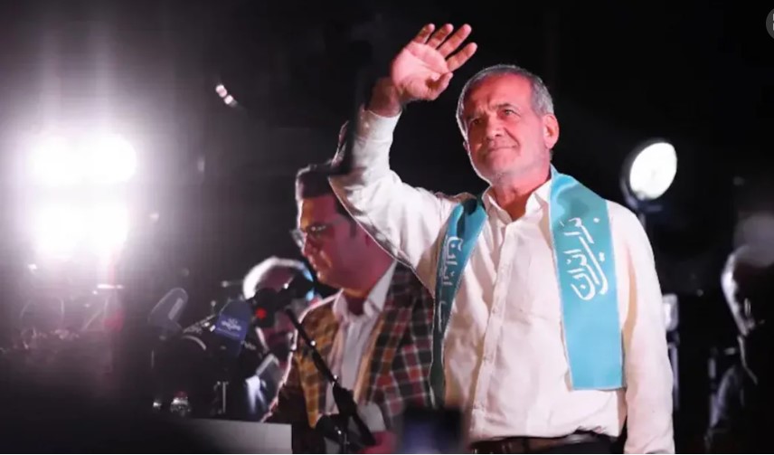 যেসব চ্যালেঞ্জের মুখে পড়বেন ইরানের নতুন প্রেসিডেন্ট মাসুদ