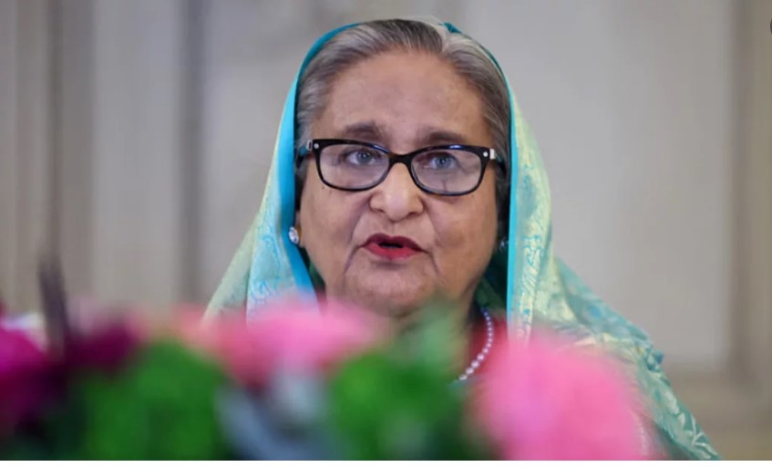 সাবেক প্রধানমন্ত্রী শেখ হাসিনাসহ ১০ জনের বিরুদ্ধে আন্তর্জাতিক অপরাধ ট্রাইব্যুনালে মামলা হয়েছে