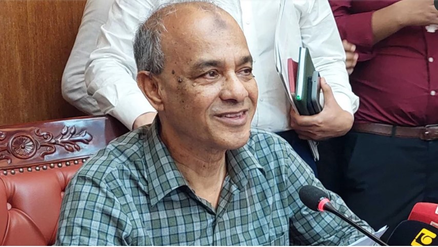 অনুপস্থিত পুলিশ সদস্যদের চাকরিতে যোগদান করতে দেওয়া হবে না: স্বরাষ্ট্র উপদেষ্টা