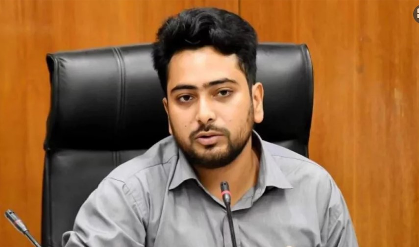 রাষ্ট্রপতির থাকা না থাকা রাজনৈতিক সিদ্ধান্ত: নাহিদ