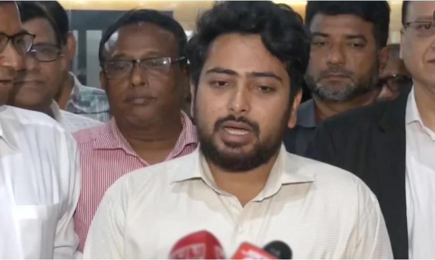 বঙ্গবন্ধুকে ‘জাতির জনক’ মনে করে না অন্তর্বর্তী সরকার: তথ্য উপদেষ্টা