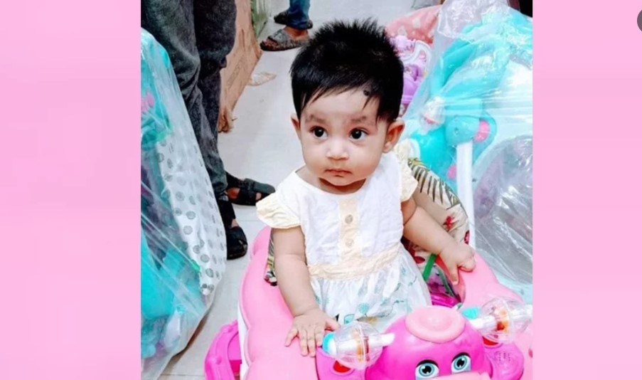 আজিমপুরে দিনেদুপুরে ডাকাতি, মালামালের সঙ্গে শিশুকেও নিয়ে গেল দুর্বৃত্তরা