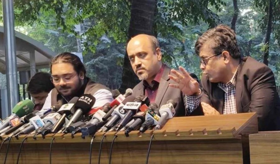 জু লা ই বিপ্লবের ঘোষণাপত্রের সঙ্গে সরকারের সম্পর্ক নেই: প্রধান উপদেষ্টার প্রেস স চি ব