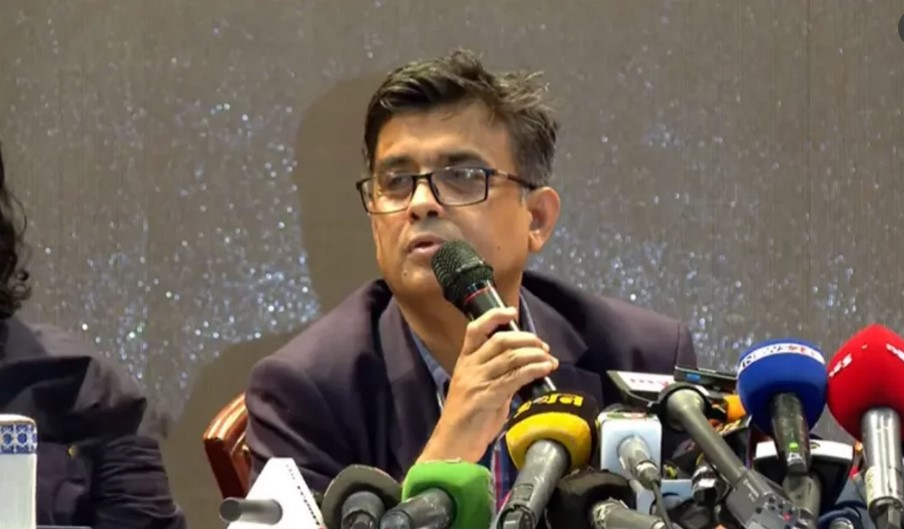 ‘ফেব্রু য়ারিতে  সংস্কা র প্রতিবেদনের পরই জানা যাবে নির্বাচনের  তা রিখ’