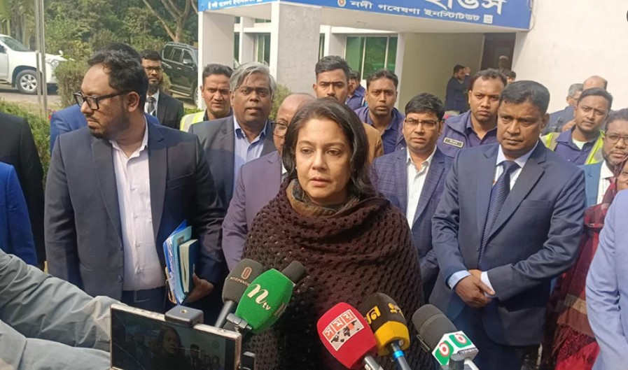 এ সময়  শিক্ষা র্থীদের  সং ঘর্ষে  জড়ানো কারো জন্যই  শু ভ  নয়: রিজ ওয়ানা