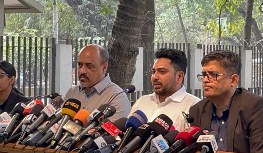 এখন রাজ পথে থাকা বেশি প্রয়োজন, তাই পদত্যাগ করেছি: নাহিদ ইস লাম