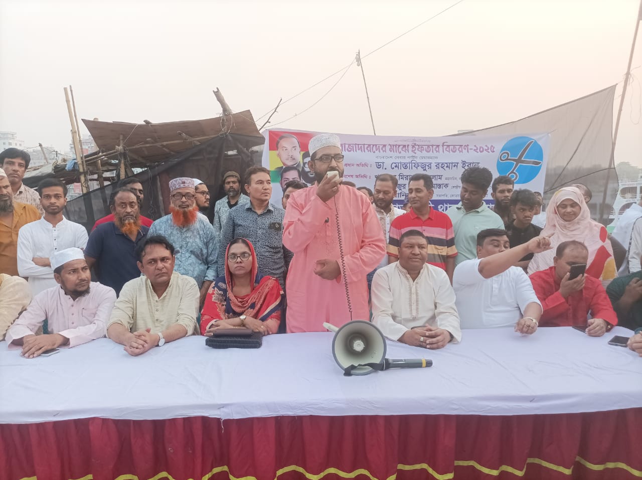 ফ্যাসিবাদ বিরোধী শক্তির মধ্যে বিভক্তি বিভাজন জনগন প্রত্যাশা করে না : কোতোয়ালিতে ডা: ইরান