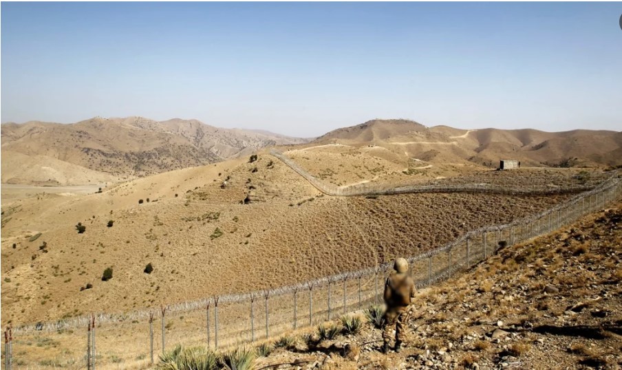 পাকিস্তানে ঢোকার সময় ৫৪  হত্যা, নয়াদিল্লির দিকে ইঙ্গিত ইসলামাবাদের