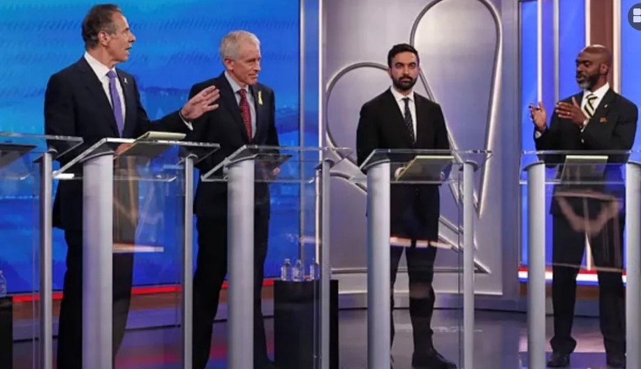 নিউইয় র্ক কি ইতিহাসে প্রথম কোনো মুসলিম মে য়র পেতে যা চ্ছে