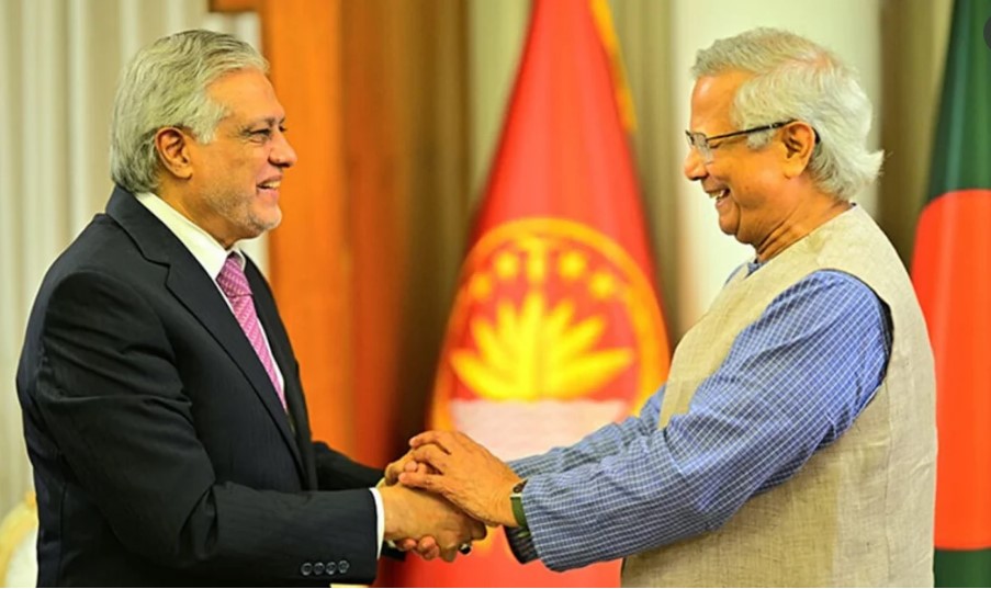 ড. ইউনূসে সঙ্গে ইসহাক দারের সাক্ষাৎ, পুরোনো সম্পর্ক চা ঙ্গা করা নিয়ে আলোচনা