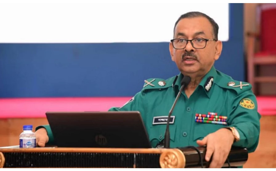 ঢাকায় শৃঙ্খলা নিয়ন্ত্রণে, ১৩ তারিখ নিয়ে উদ্বেগের কারণ নেই