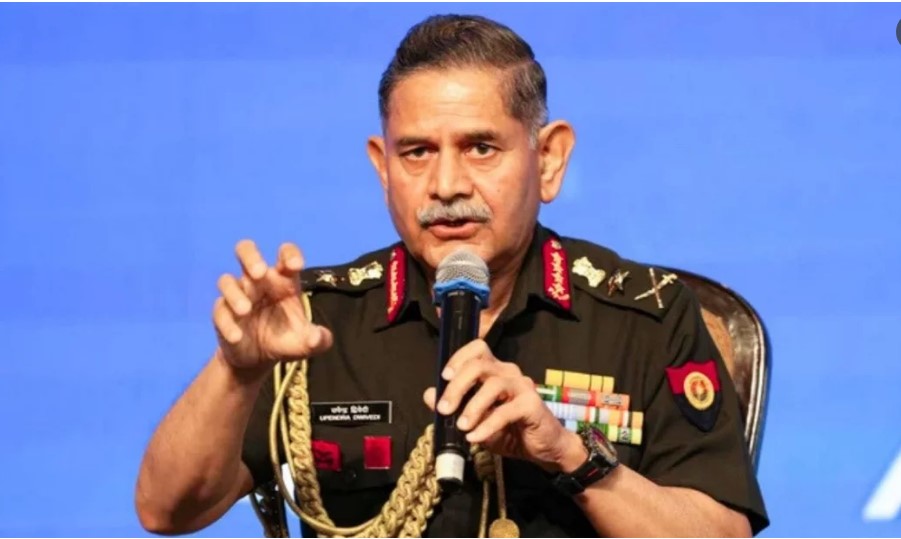 যেকোনো পরিস্থিতির জন্য প্রস্তুত’, ভারতীয় সেনাপ্রধানের হুঁশিয়ারি