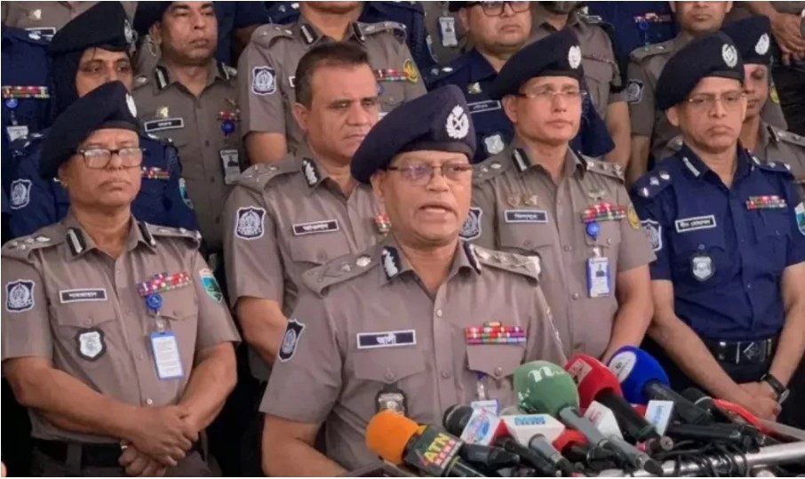 পুলিশ হত্যাসহ সব অপরাধের আইন অনুযায়ী ব্যবস্থা হবে: আইজিপি