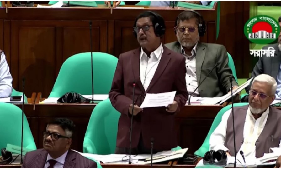 জুলাই অভ্যুত্থানের সঙ্গে মুক্তিযুদ্ধের তুলনা করাটাই অন্যায় : সংসদে ফজলুর রহমান