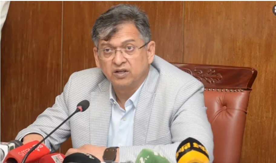 ২৩ জুন উপলক্ষে সর্বোচ্চ সতর্ক থাকার নির্দেশ স্বরাষ্ট্রমন্ত্রীর