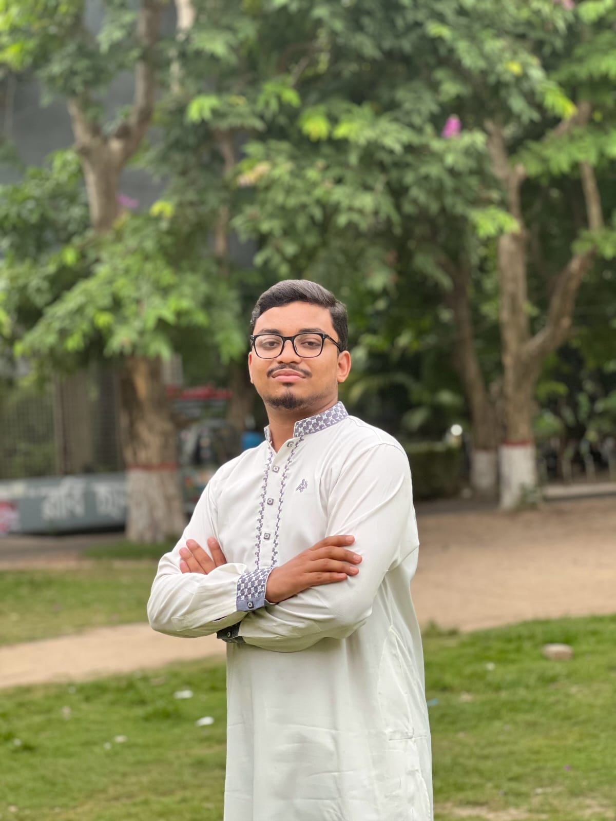 রাজশাহী বিশ্ববিদ্যালয় প্রশাসন ও রাকসু শিক্ষার্থীদের আবাসন সংকট নিরসনে সম্মিলিতভাবে ব্যর্থ হয়েছে।