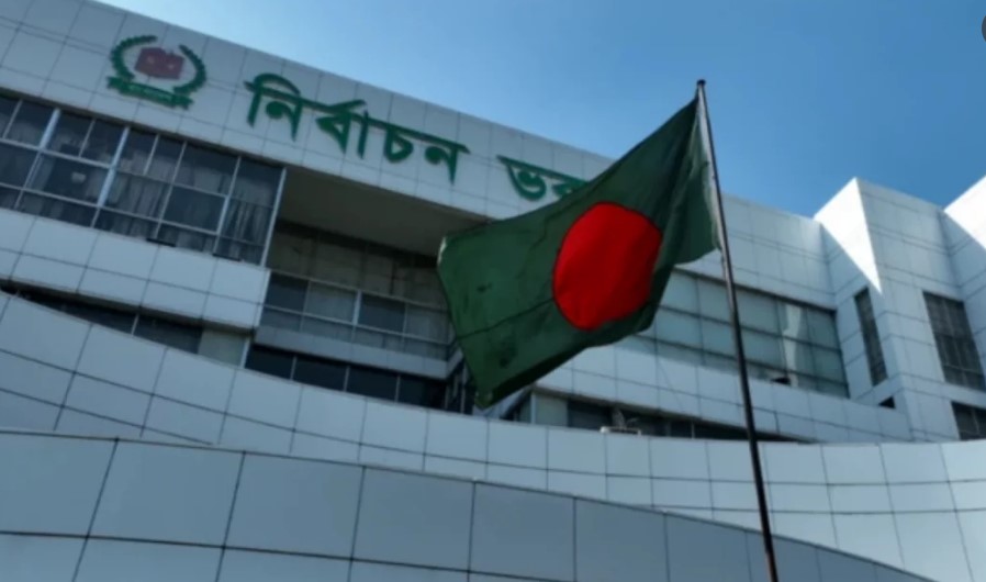 স্থানীয় সরকার নির্বাচনে কারা অংশ নিতে পারবে না, জানাল ইসি